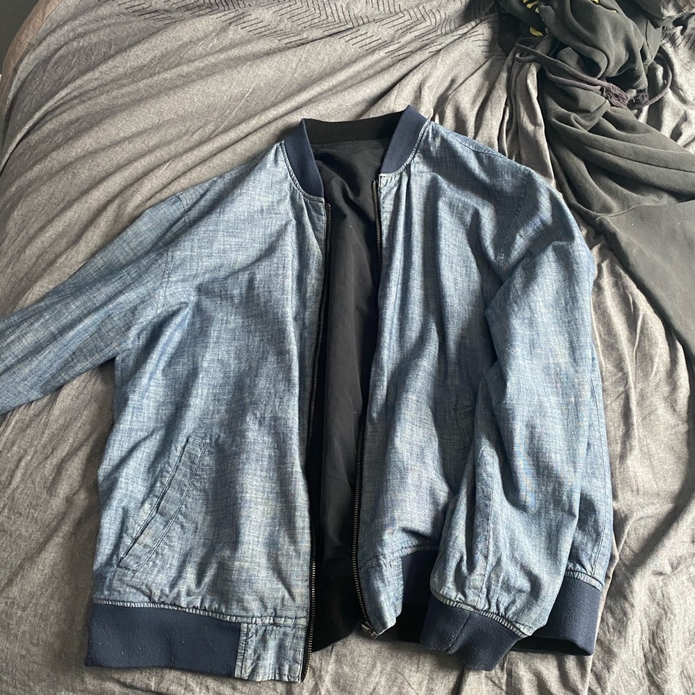 Reversible Old navy bomber jacket
